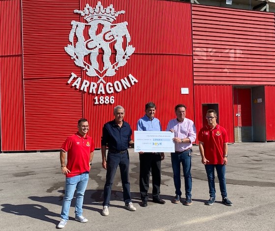 La Pobla entrega 2.370 euros a Down Tarragona